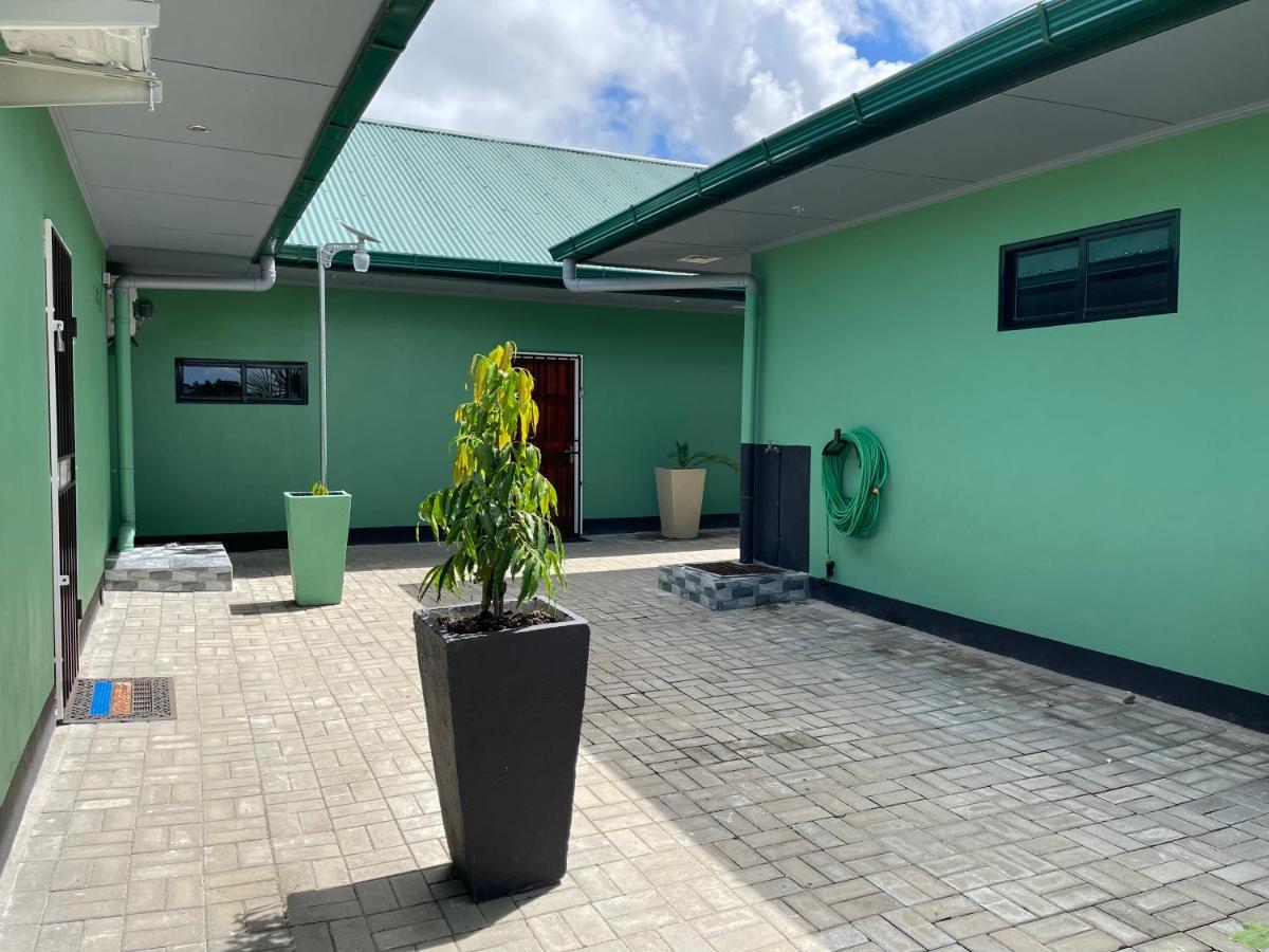 Bonaventure Apartments Nickerie Nieuw Nickerie Exteriör bild